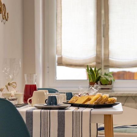 Down Town Blue Apartment La Spezia Exterior foto